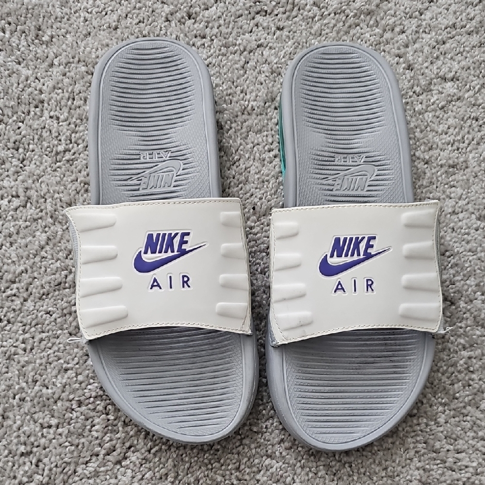 Nike Air White and Gray Slides